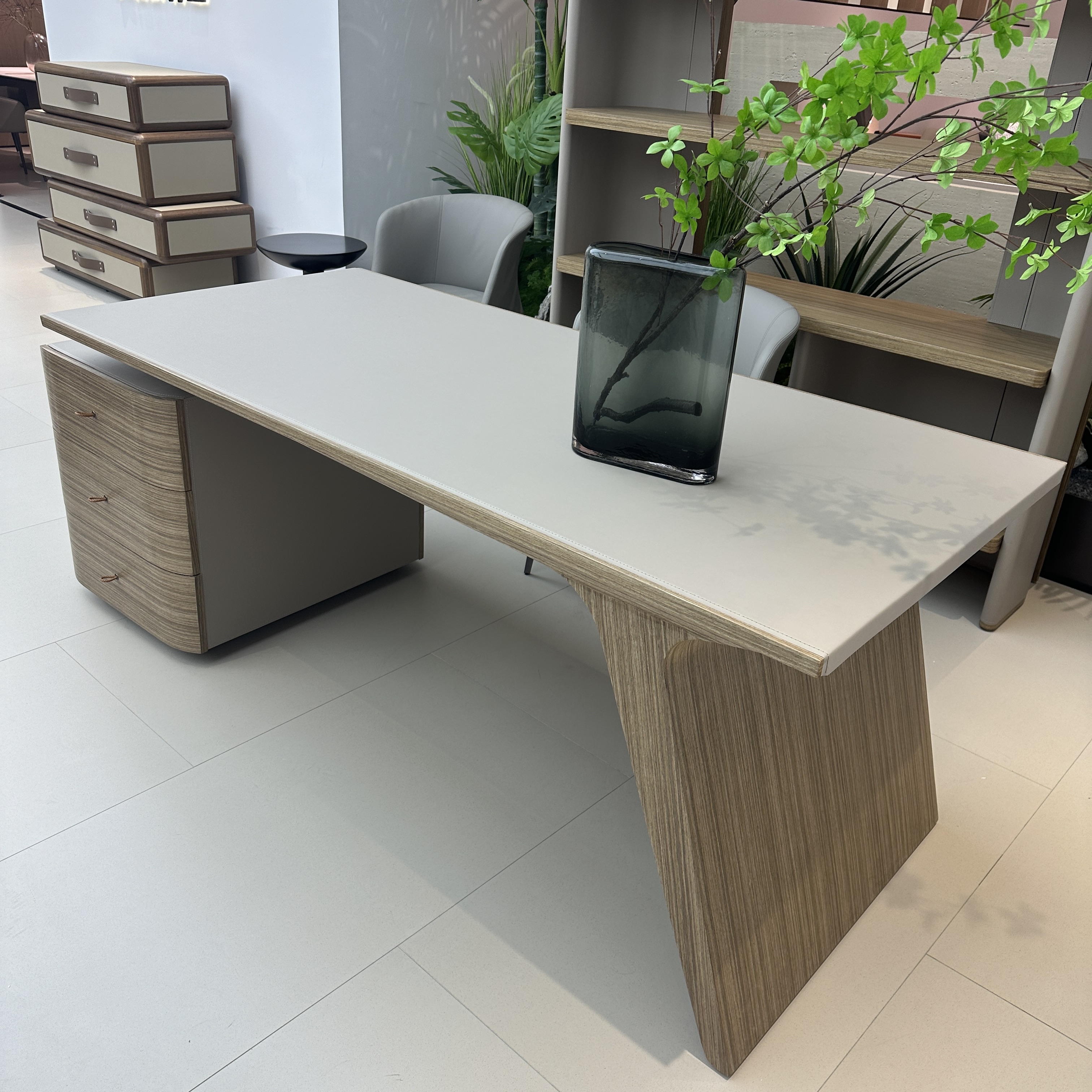 ！@High Quality Office Desk and - Office Furniture Manufacturers avaliação e preço